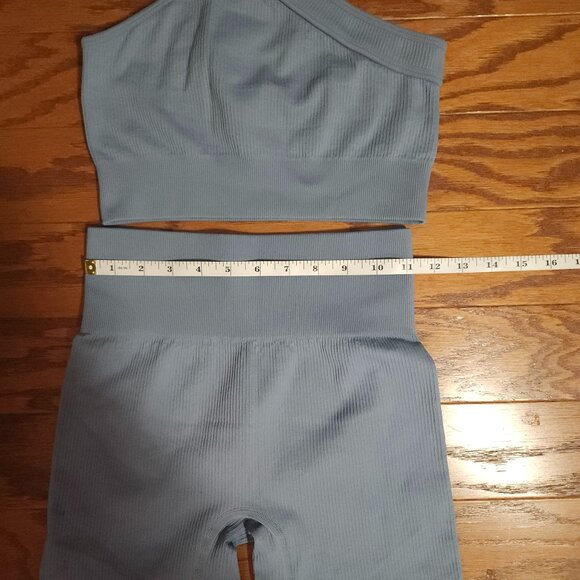 OQQ Seamless High Waisted Shorts and Top Set, Women's Size Small Blue - Picture 4 of 7